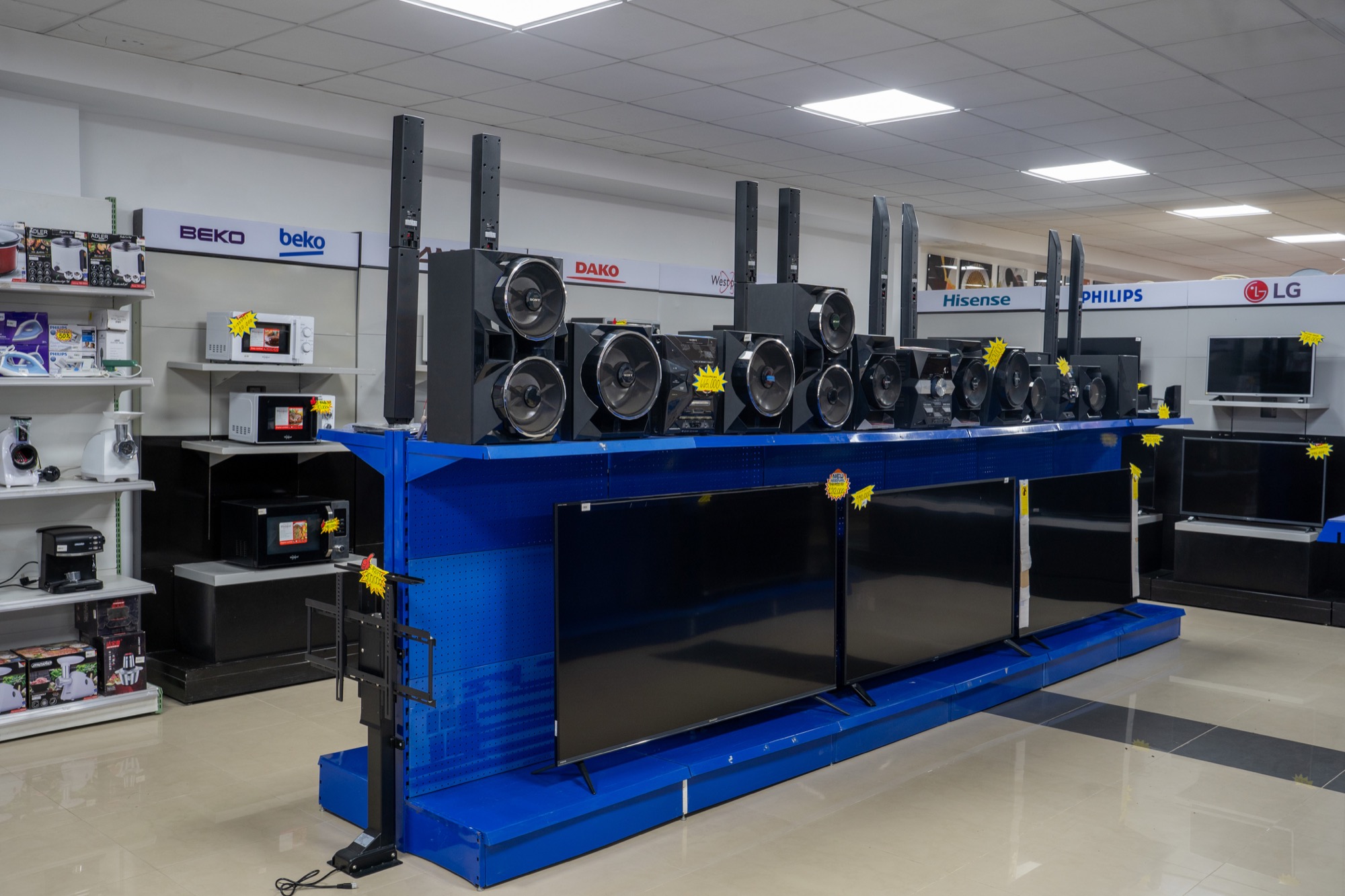 3b_Ventage_Sala-Ela_Nguema_06510